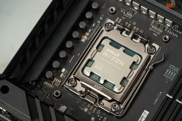 Origina New AMD Ryzen 7 7800X3D / 9800X3D / R9 7900X3D Socket AM5 Gaming Desktop CPU Processors With Integrated Graphics Boxed